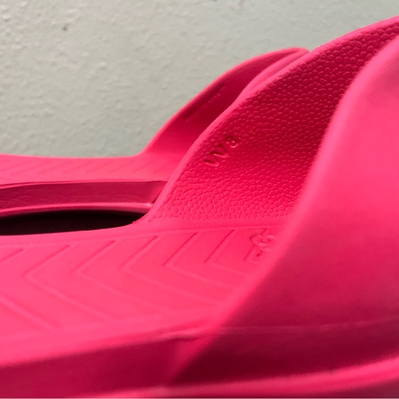 Native Audrey EVA Pointed Toe Flat Rubber Lightweight Women’s 8 Pink - Picture 9 of 11